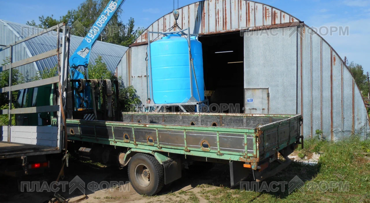 Купить конические емкости в Москве от 500 литров. Пластиковые емкости с конусным дном от производителя